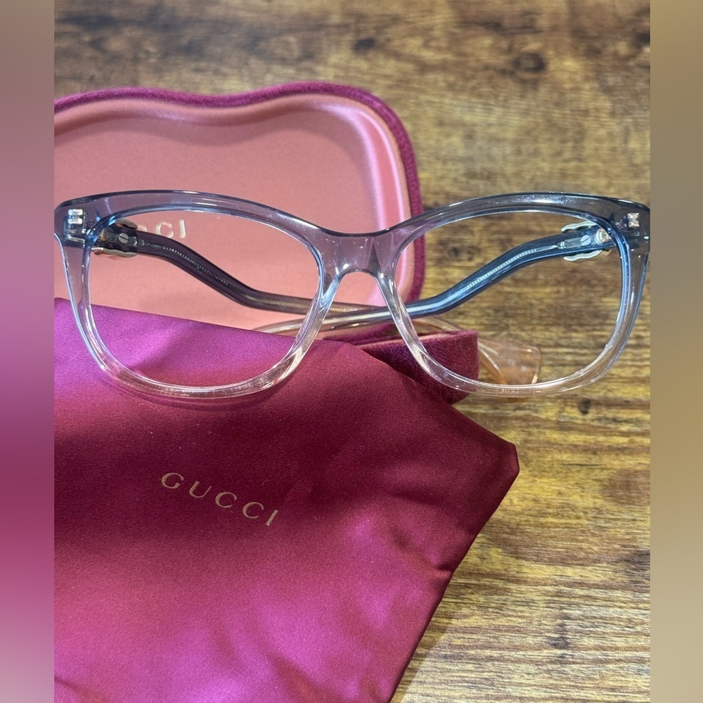 Gucci Transparent Eyewear with Burgundy Case - Picture 6 of 6